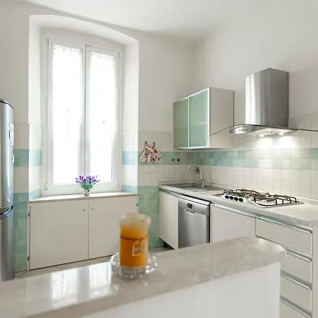 Appartement Ad Un Passo Dal Sole *